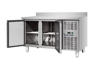 Kühltisch 2 Türen mit Aufkantung 700 Serie PROFI -2° bis +8° C