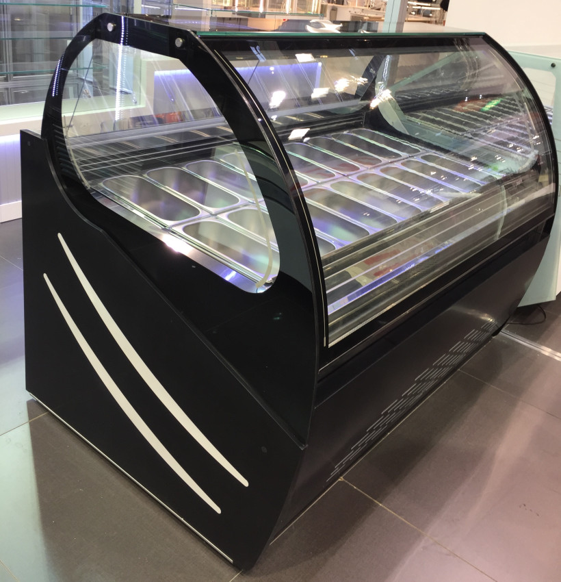 Speiseeisvitrine "Juno" 24 Behälter B2300xT1200xH1300